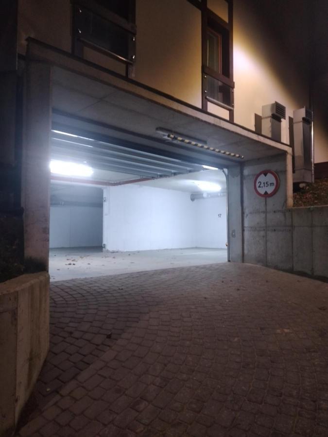 Apartment Zrodlana 300m